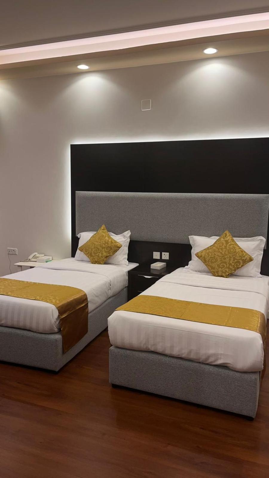 فندق ادوماتو Adomato Hotel Dawmat al-Jandal Экстерьер фото